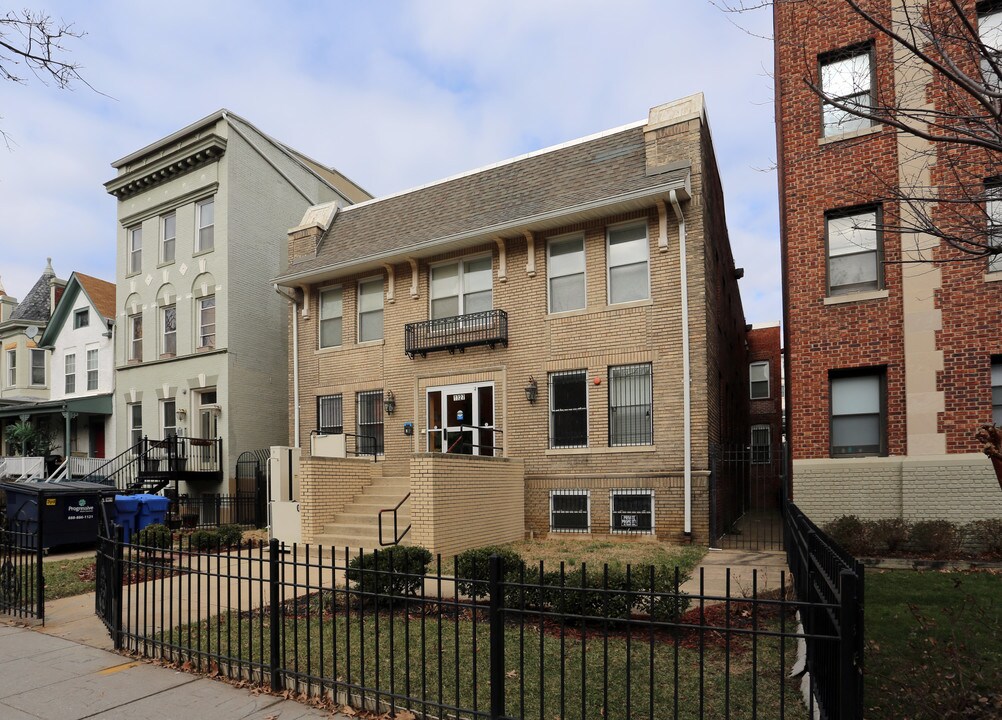 1327 Kenyon St NW in Washington, DC - Building Photo