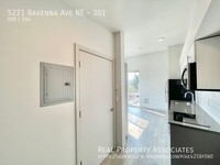 5221 Ravenna Ave NE in Seattle, WA - Building Photo - Building Photo