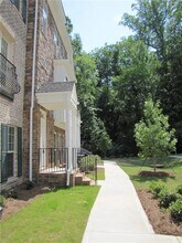 1940 Discovery Park Ln in Decatur, GA - Building Photo - Building Photo