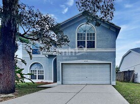 2309 Lyncrest Ct in Valrico, FL - Building Photo