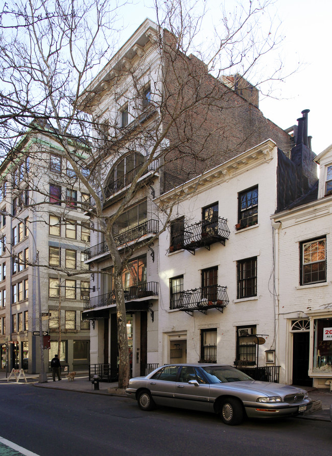 14 Christopher St in New York, NY - Foto de edificio - Building Photo