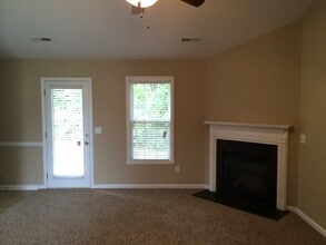 5853 Bushberry Ct in Winston-Salem, NC - Building Photo - Building Photo