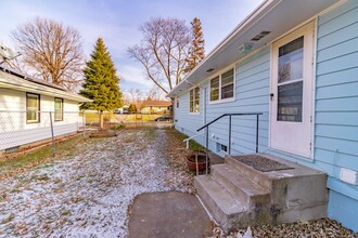 2702 W 66th St in Richfield, MN - Building Photo - Building Photo