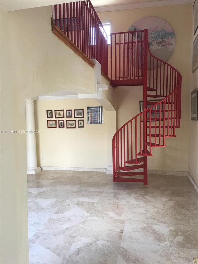 3235 SW 58th Ct in Miami, FL - Building Photo - Building Photo