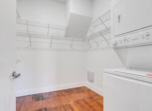 Adams Jefferson Apartments in Richmond, VA - Building Photo - Building Photo