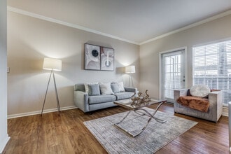 The Trestles Apartments in Stafford, TX - Building Photo - Building Photo