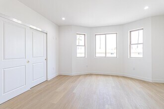 3672 W Imperial Hwy, Unit 404 in Inglewood, CA - Foto de edificio - Building Photo