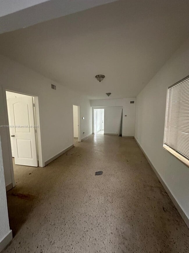 10150 NW 8th Ave in Miami, FL - Building Photo - Building Photo