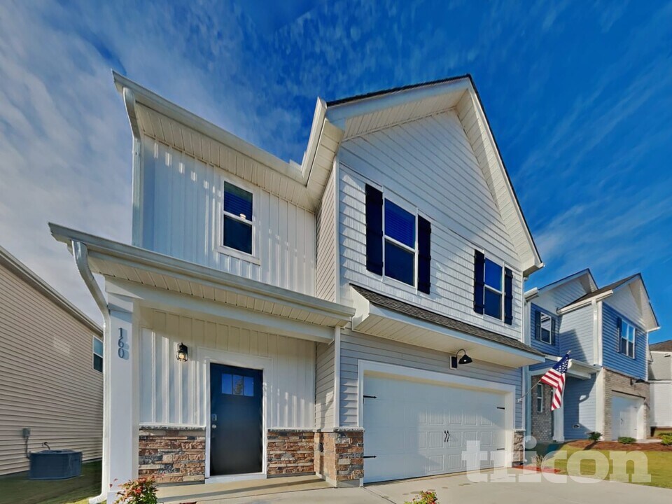 160 Global Ave in Fuquay Varina, NC - Building Photo
