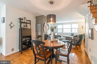 815 Lombard St in Philadelphia, PA - Building Photo - Building Photo
