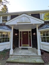 31 Mile Rd in Suffern, NY - Foto de edificio - Building Photo