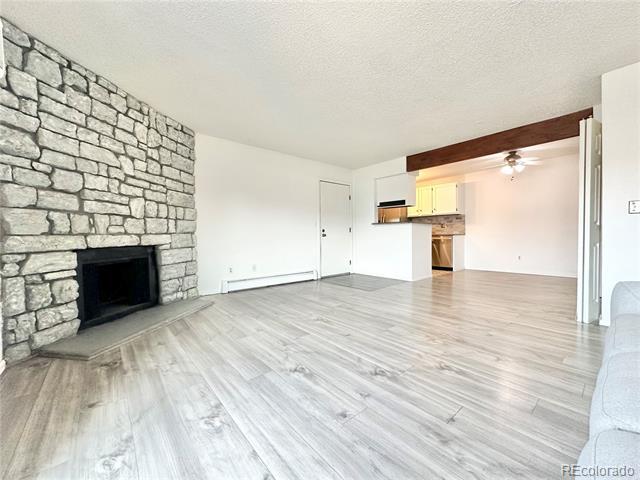 10150 E Virginia Ave in Denver, CO - Building Photo