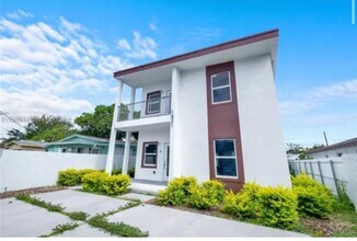 1831 NW 67th St in Miami, FL - Foto de edificio - Building Photo