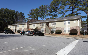 River Ridge Apartments in Riverdale, GA - Building Photo - Building Photo