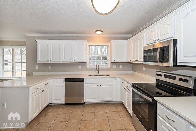 1113 Deer Creek Dr in Hernando, MS - Building Photo - Building Photo