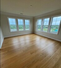 4 Stratton Dr in Woburn, MA - Building Photo - Building Photo