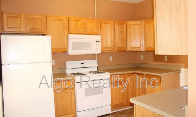 property at 861 Marion St