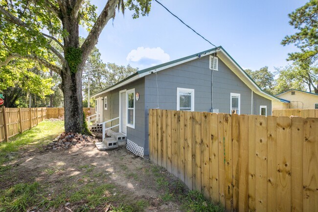 260 Vernis Ave in Jacksonville, FL - Building Photo - Building Photo