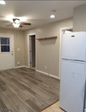 1 Richwood Pl in Denville, NJ - Building Photo - Building Photo