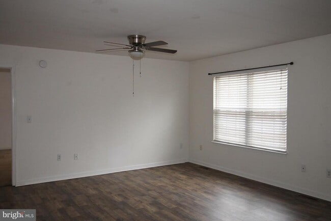 property at 25880 Brookwood Rd