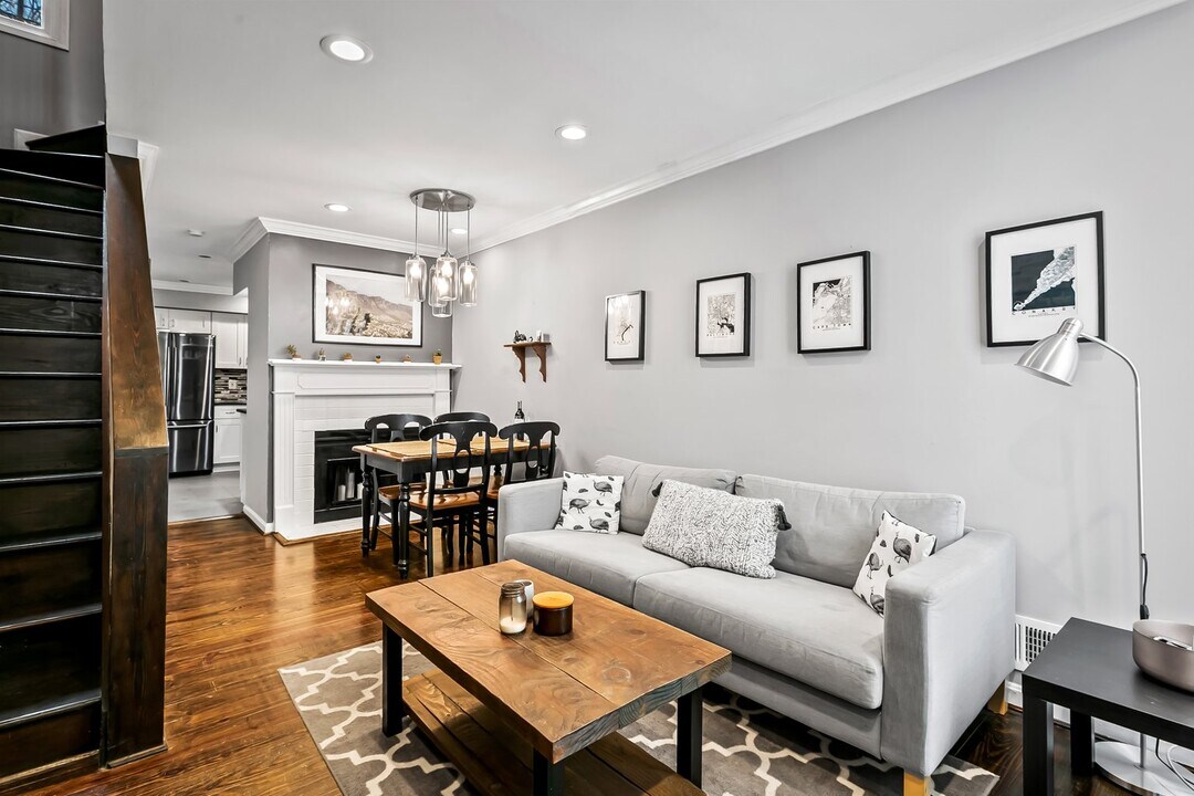 108 N Madeira St Photo