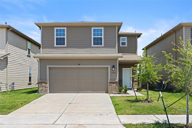 property at 7323 Heath Knl Ln