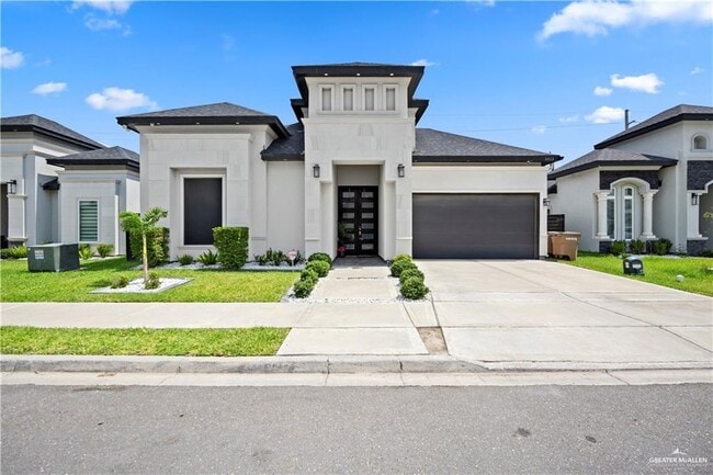 property at 18 E Mayhem Dr