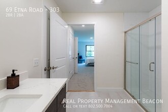 Treetops in Lebanon, NH - Building Photo - Building Photo