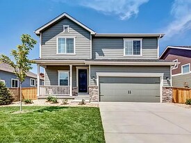 1381 14th Ave in Longmont, CO - Building Photo