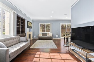 11507 Verona Dr in Chatsworth, CA - Building Photo - Building Photo