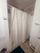 635 Madison Ave, Unit R-B in Paterson, NJ - Building Photo - Building Photo