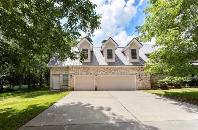 16201 Surrey Ln in Stagecoach, TX - Building Photo - Building Photo