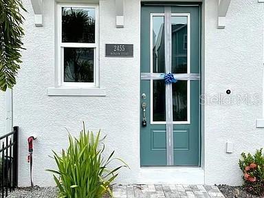 2455 Mangum Ct in Sarasota, FL - Building Photo - Building Photo