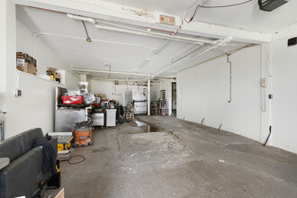 8 Washington Ave in Dobbs Ferry, NY - Building Photo - Interior Photo