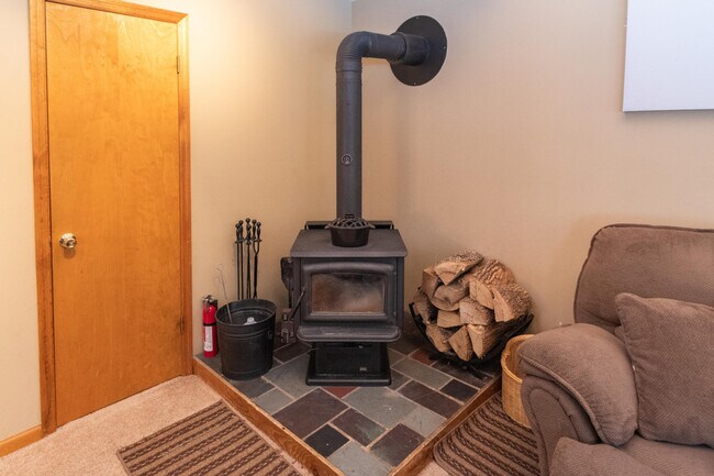 property at 43 Cardinal Dr