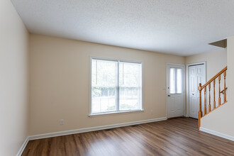 Deerfield Village in Niantic, CT - Building Photo - Interior Photo