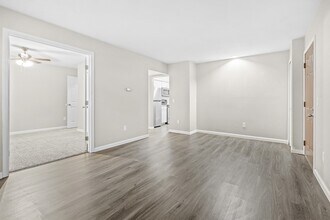 2108 Stirrup Ln in Toledo, OH - Building Photo - Building Photo