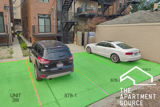 872 W Lill Ave, Unit 2 in Chicago, IL - Foto de edificio - Building Photo