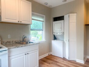 1152 Shippan Ave in Stamford, CT - Building Photo - Building Photo