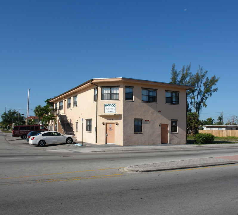 1524 Sistrunk Blvd in Fort Lauderdale, FL - Building Photo