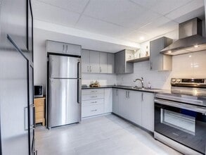 11 Rue Damphousse in Gatineau, QC - Building Photo - Building Photo