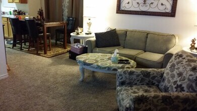 2405 Berger Dr in Bryan, TX - Building Photo - Building Photo