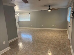 2716 Riverland Dr in Chalmette, LA - Building Photo - Building Photo