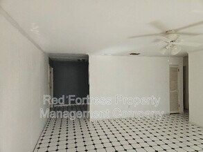 1661 Manor Ave in Ft. Myers, FL - Building Photo - Building Photo