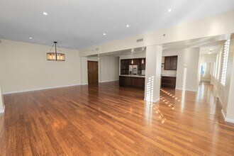 405 Central Ave in St. Petersburg, FL - Building Photo - Building Photo