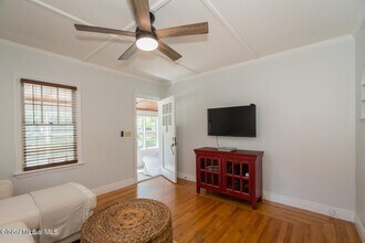 38 Madison St in Saratoga Springs, NY - Building Photo - Building Photo