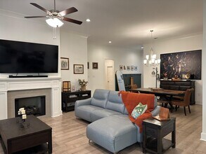 39249 High Creek Dr in Gonzales, LA - Building Photo - Building Photo