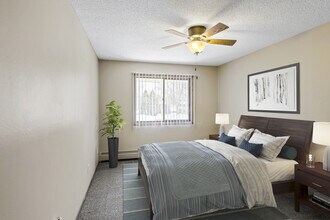 Willoway Apartments in Burnsville, MN - Building Photo - Building Photo