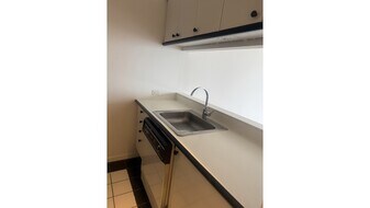 150-156 W 56th St, Unit 4506 in New York, NY - Building Photo