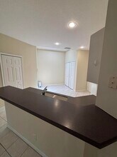 10100 Larkspur Ln in West Palm Beach, FL - Building Photo - Building Photo